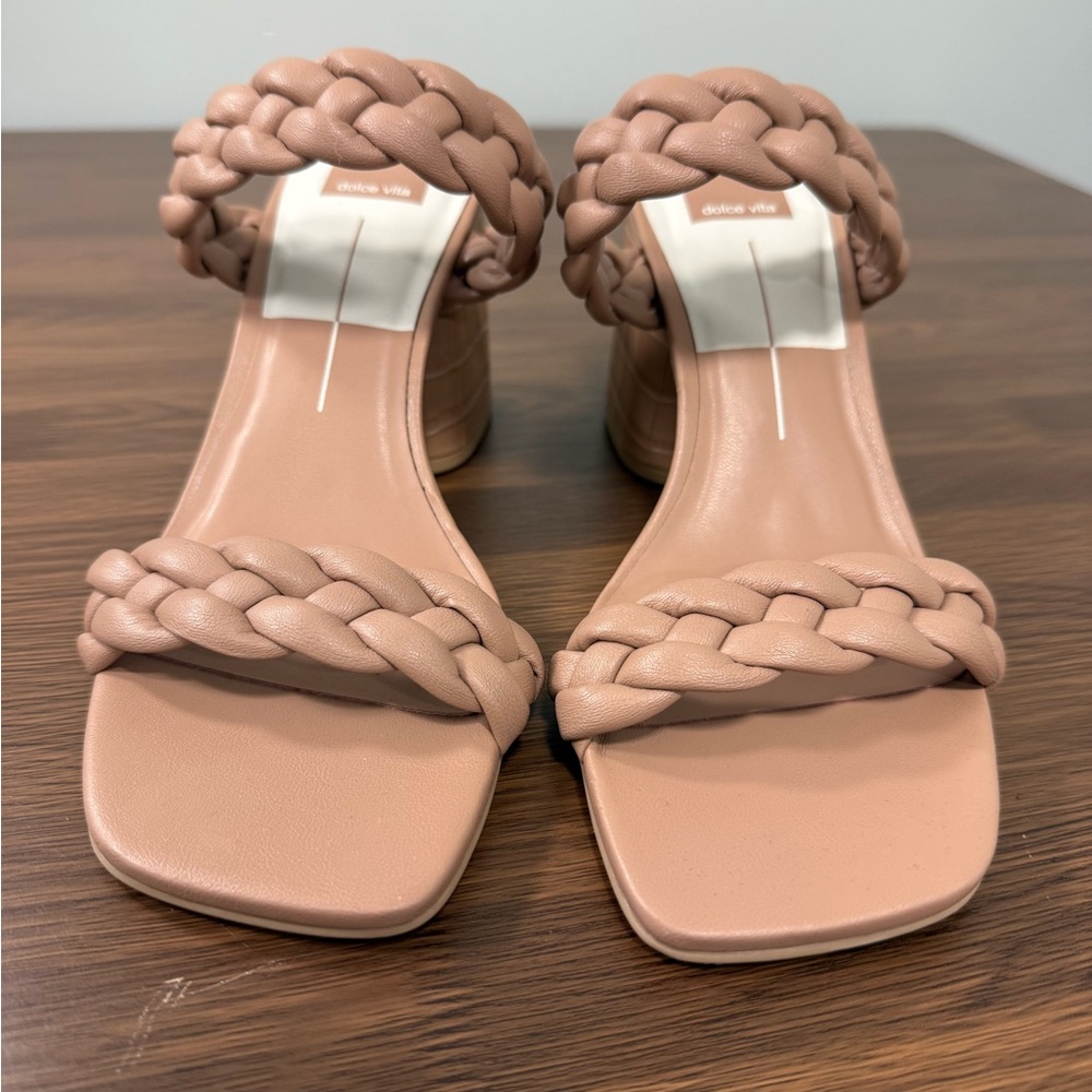 Dolce Vita Women's Braided Sandals in Tan EUC! - Picture 2 of 8